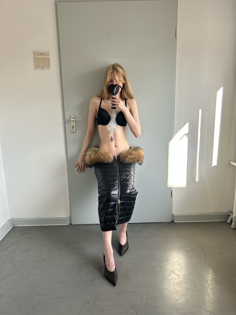 Lenni Bubi’s subwoofer skirt will give you good vibrations Lenni Bubi’s subwoofer skirt will give you good vibrations