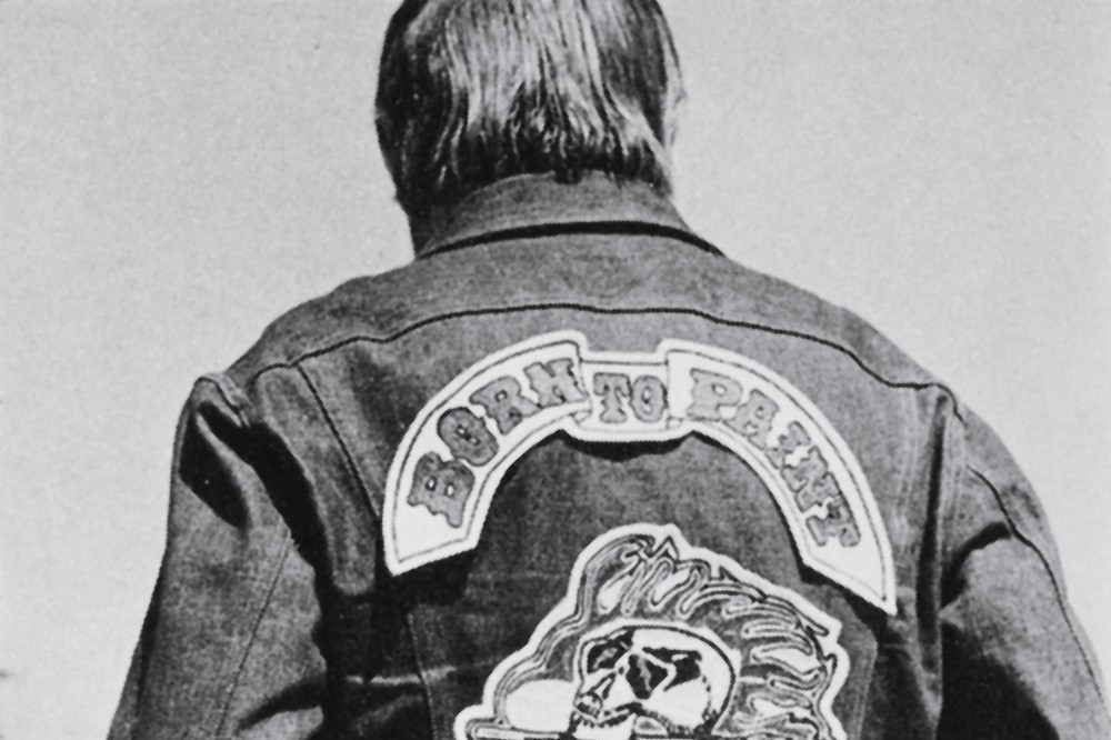 Книга томпсон ангелы ада. Hells Angels 1960. Hells Angels куртка.