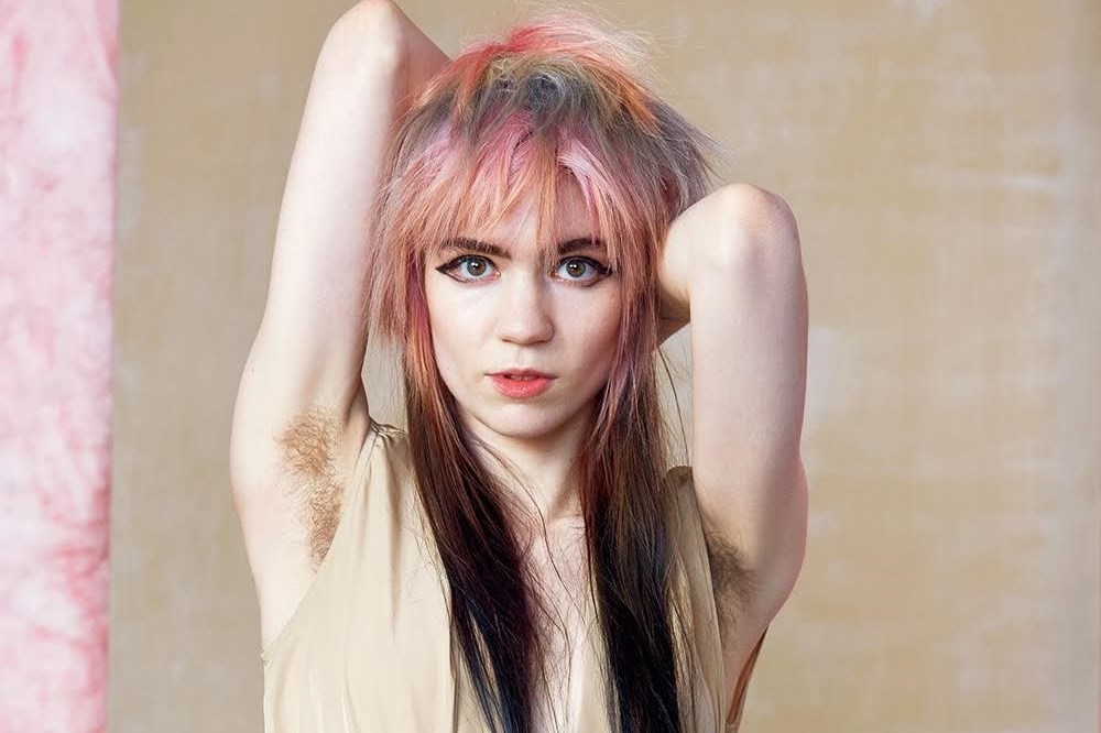 Grimes' Blonde Hair Sparks Debate on Social Media - wide 8
