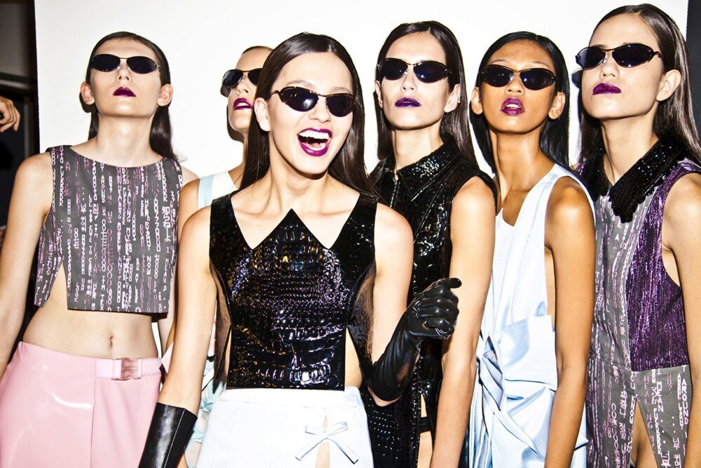 Необработанный портрет. Как отключить анимацию осмотра у модели в ксс. Flat model database. Модели виктории сикрет. База данных flat.