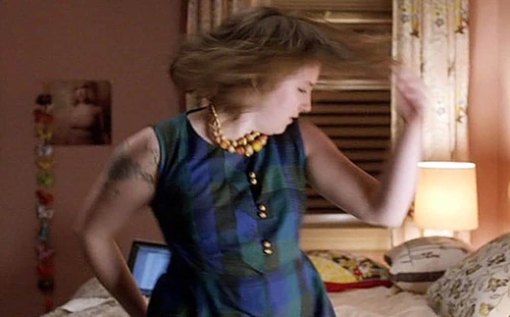 Lena Dunham Dancing on my Own Girls