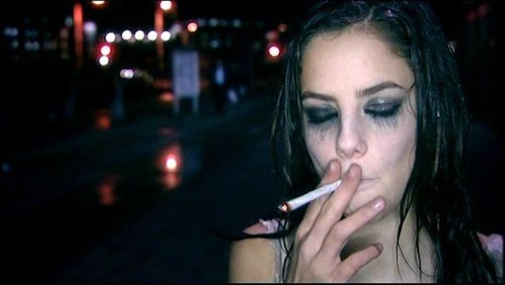 Effy smoking