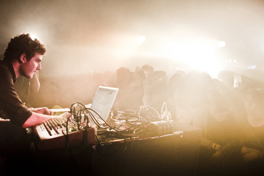 Nicholas Jaar Live