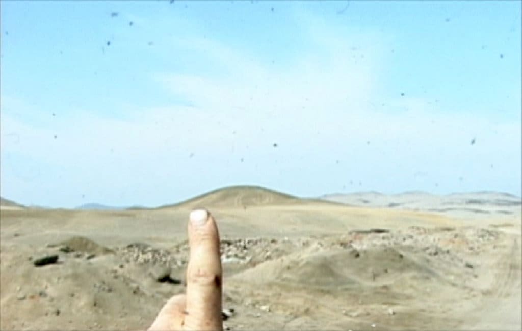  Francis Alys When Faith Moves Mountains (making 