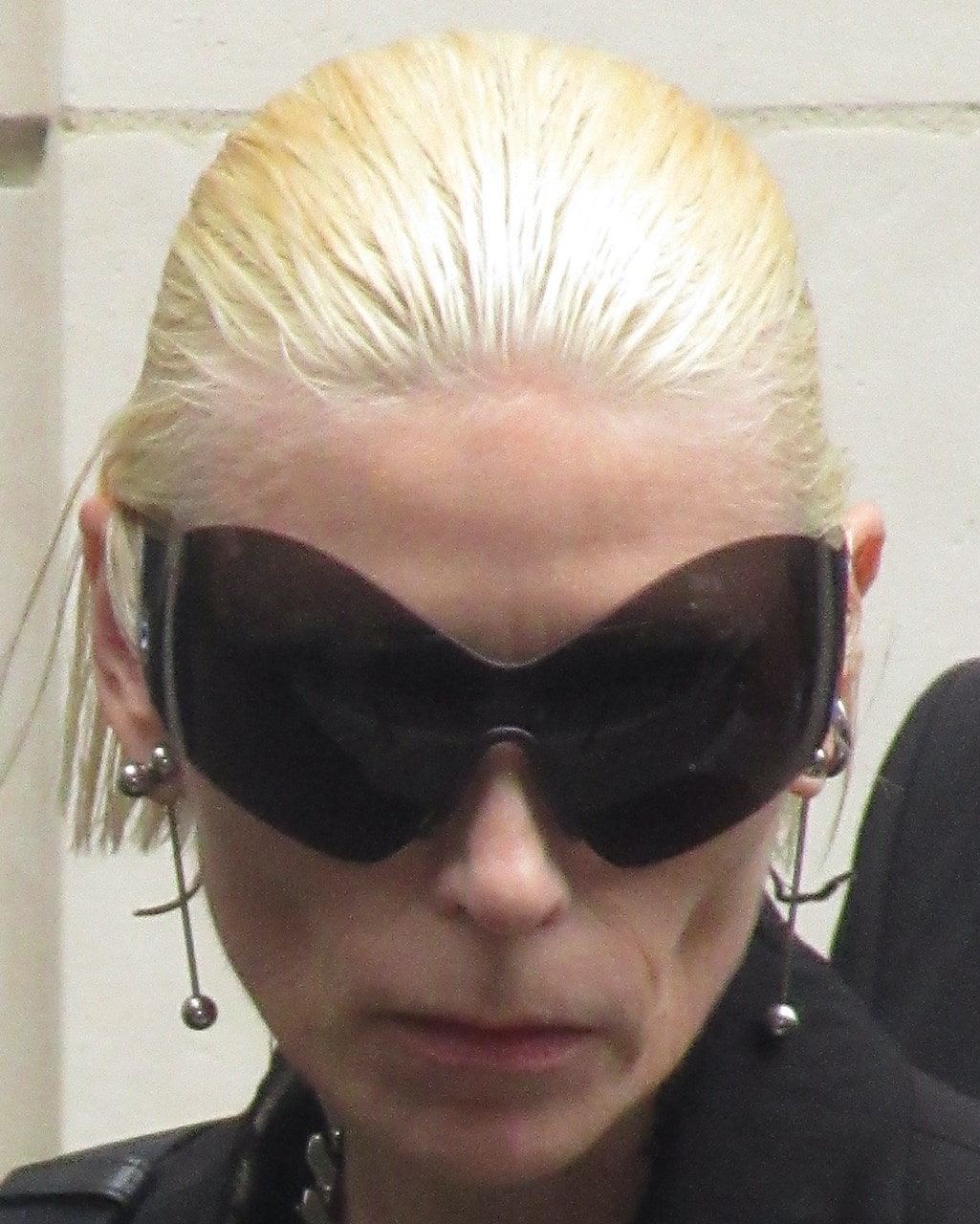 AW23 Haute Couture street style by Jamie-Maree Shipton