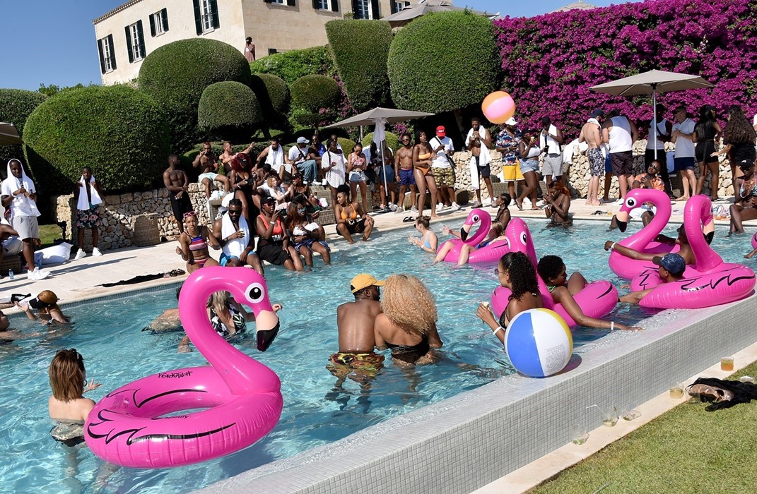 Stormzy Invited Hundreds Of Fans To Spain To Celebrate His 25th ...