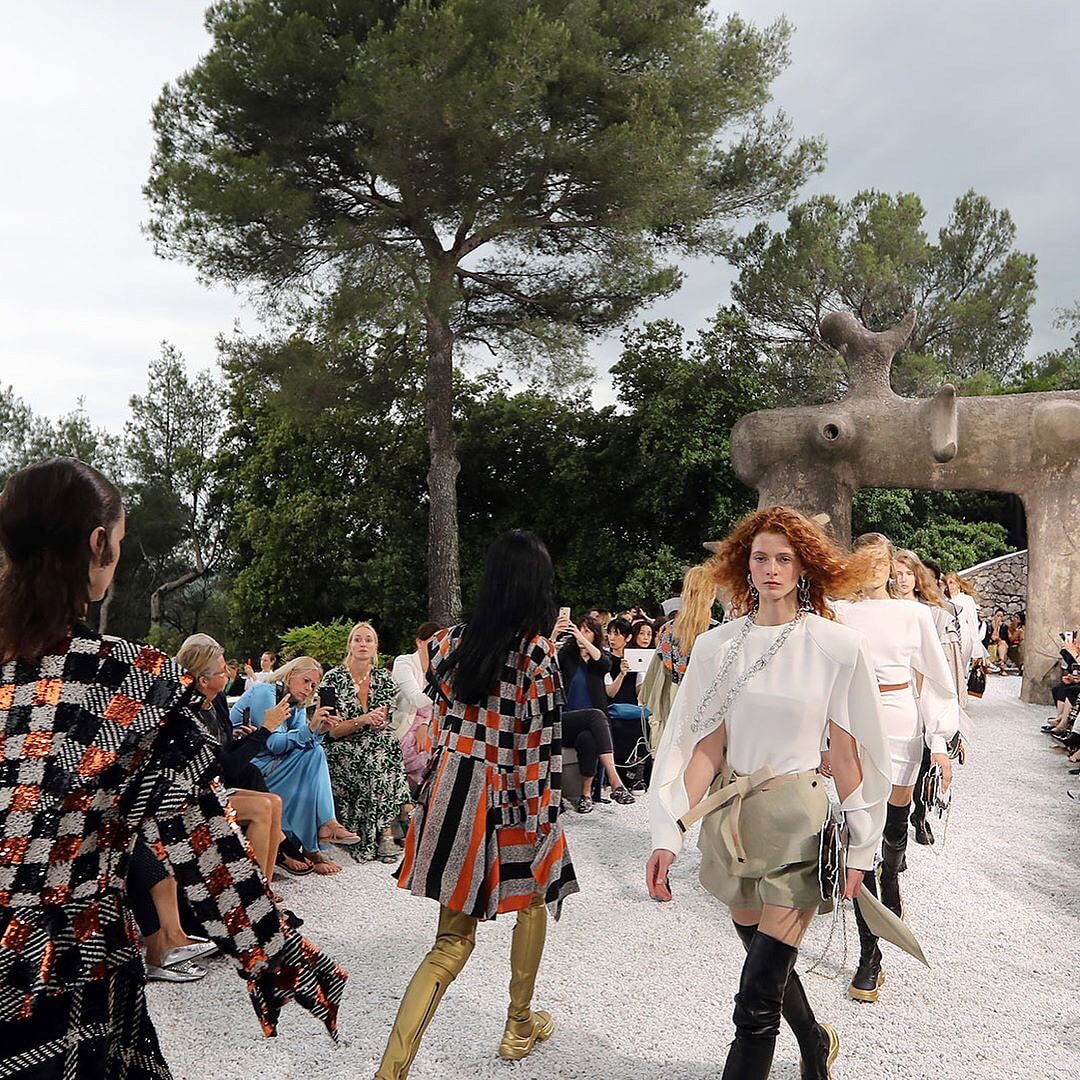 32721284_598601257179227_1976371429372854272_n