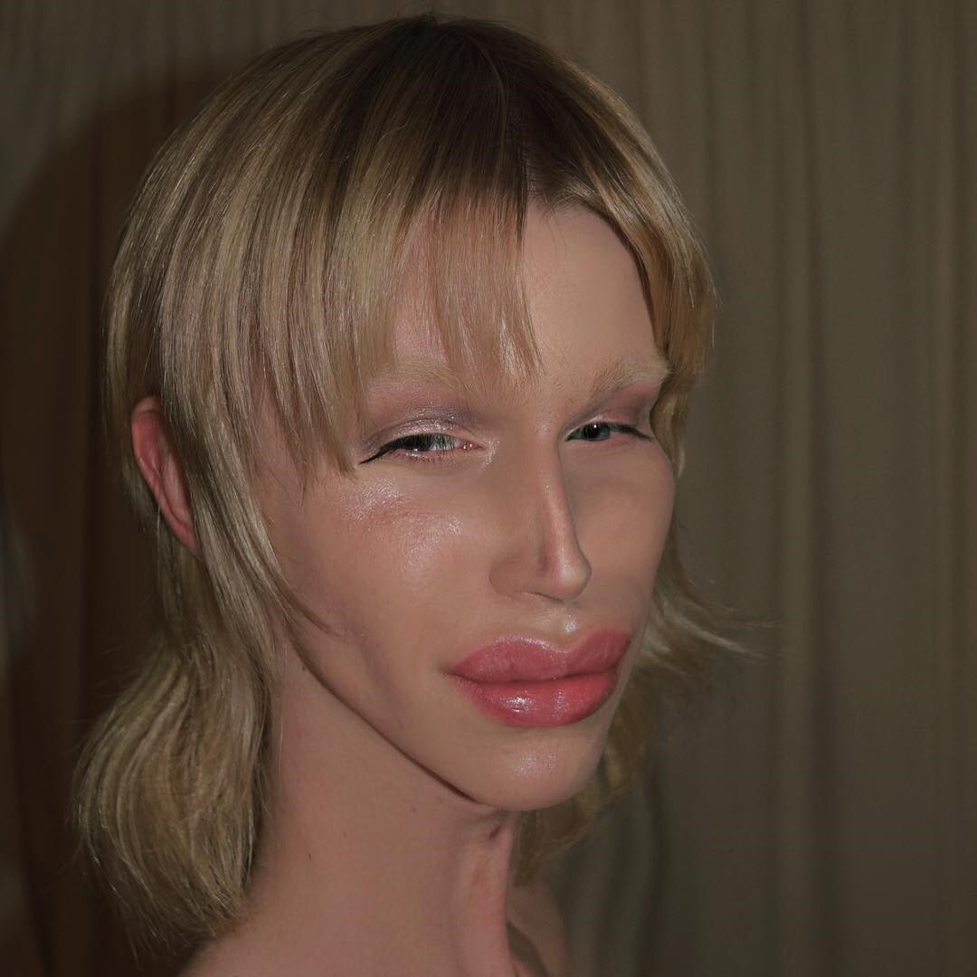 26223600_819961494872946_3096940972563496960_n