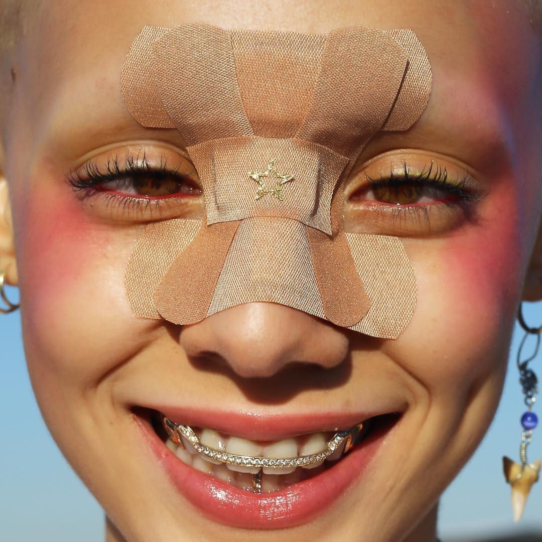 Jazzelle Zanaughtti uglyworldwide