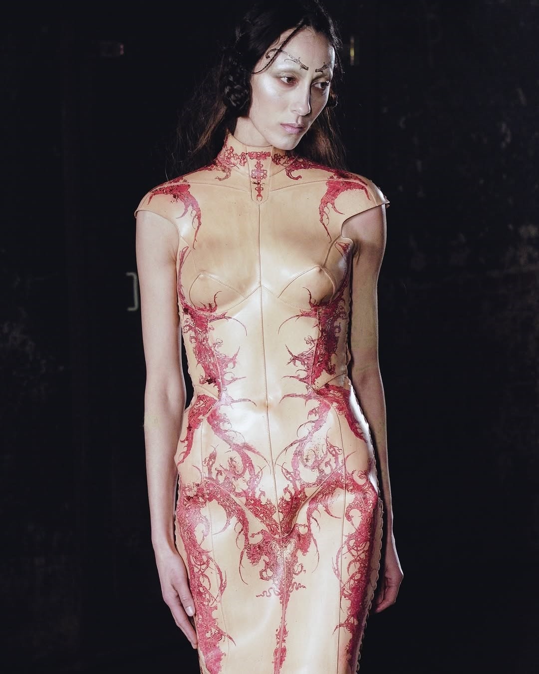  Dilara Findikoğlu tattoo dress Jonah West