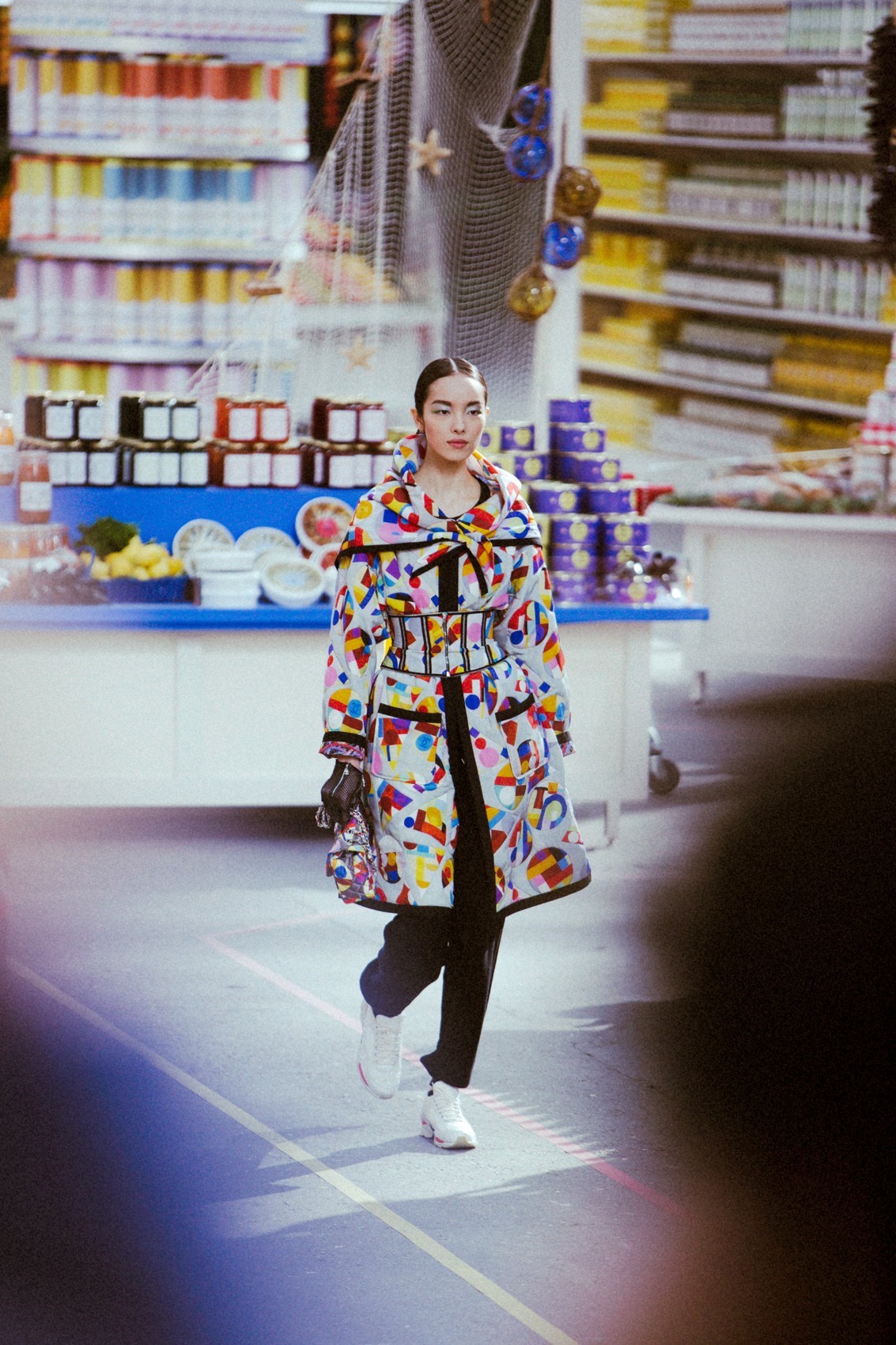 Chanel AW14: Karl's Supermarket Sweep