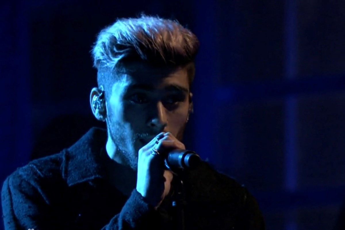 Watch Zayn Malik Perform A New Track On Jimmy Fallon Dazed 