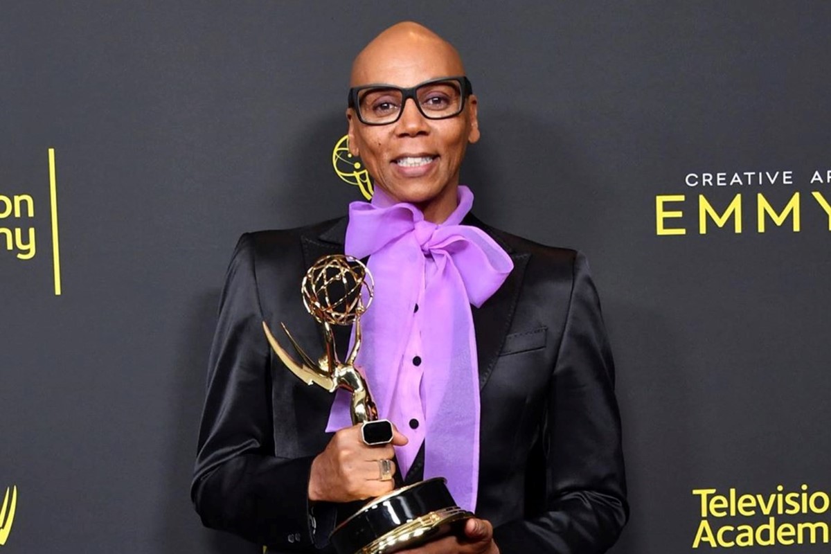 rupaul-picks-up-emmy-for-best-host-four-years-running-dazed