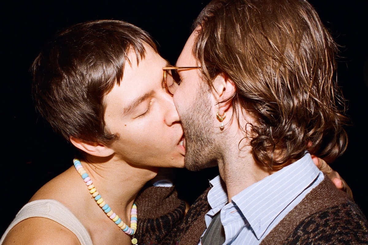These photos will make you feel ‘happy, horny and inspired to kiss’