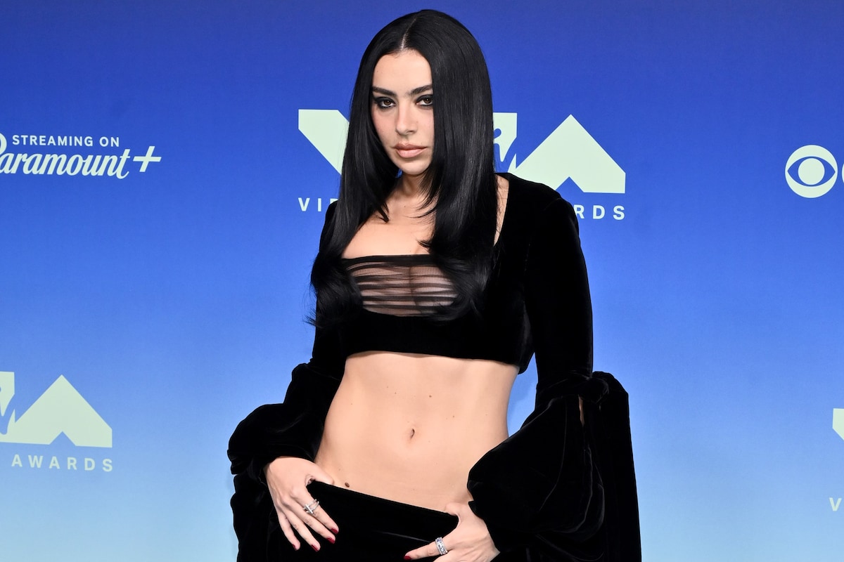 MTV VMAs 2026: See all the best dressed celebs on the red carpet