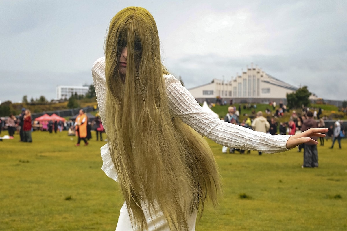 Björk celebrates solar eclipse with celestial rave