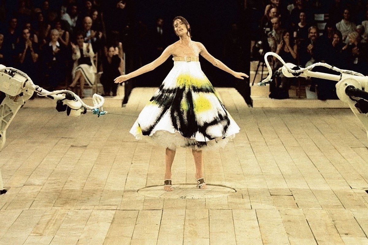 Revisiting Shalom Harlow's legendary career | Dazed