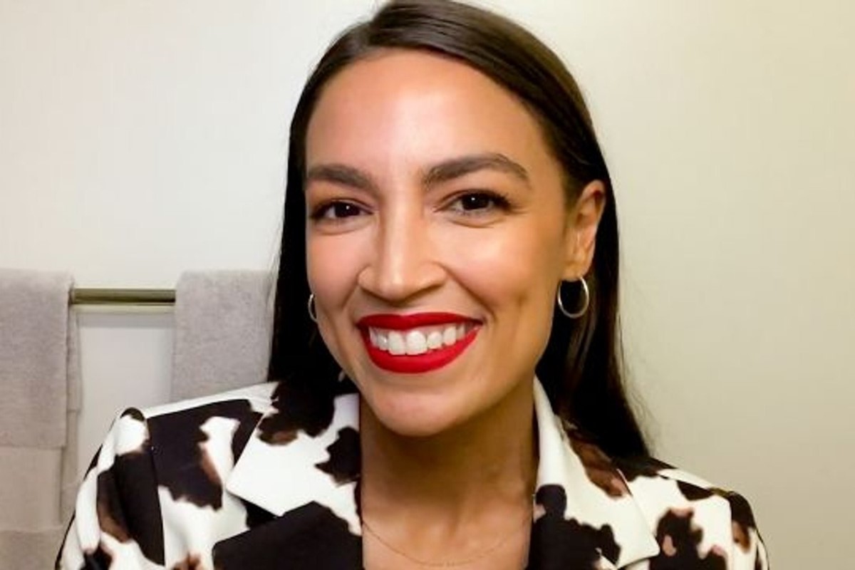 AOC calls out the patriarchy while doing her make-up | Dazed