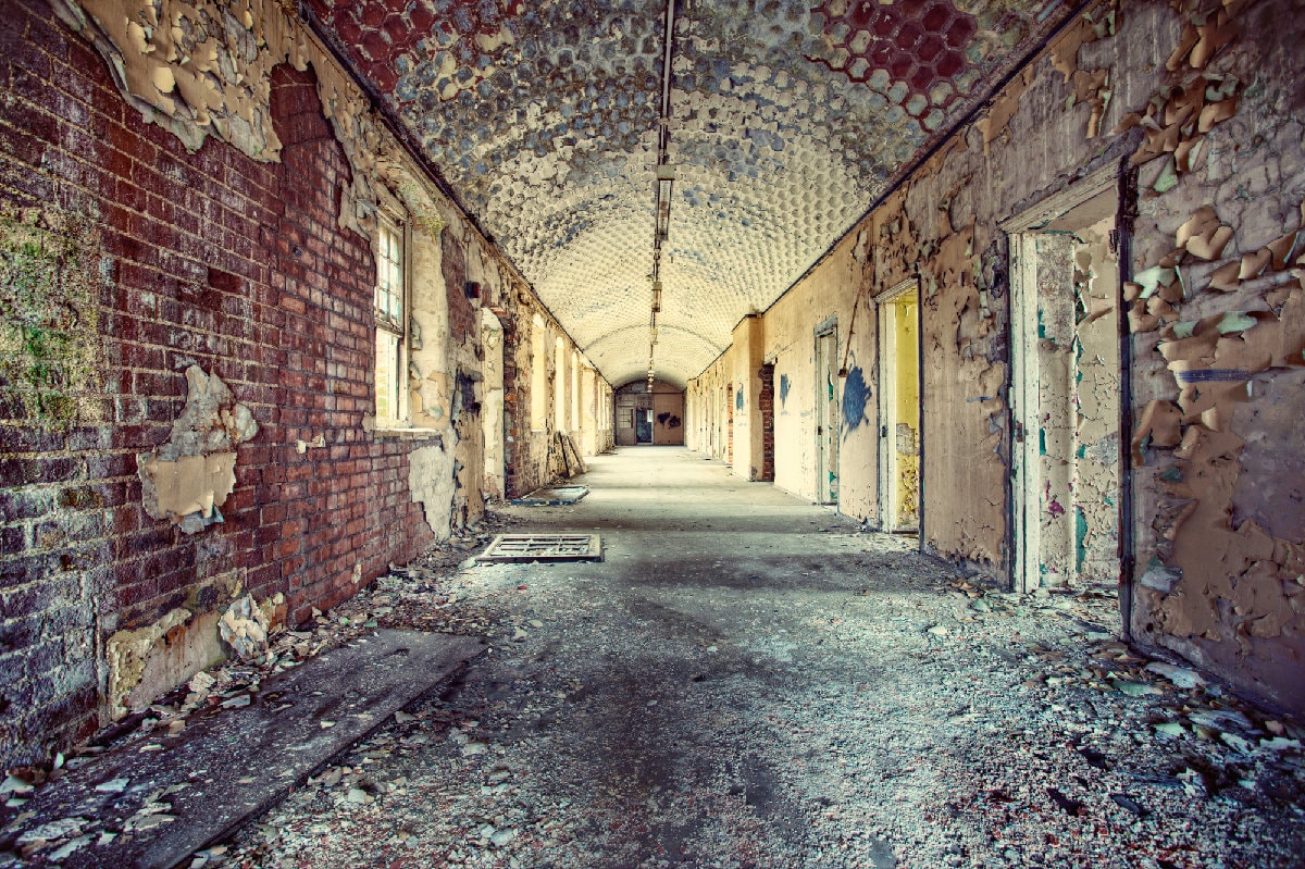 Asylum corridor – Gina Soden