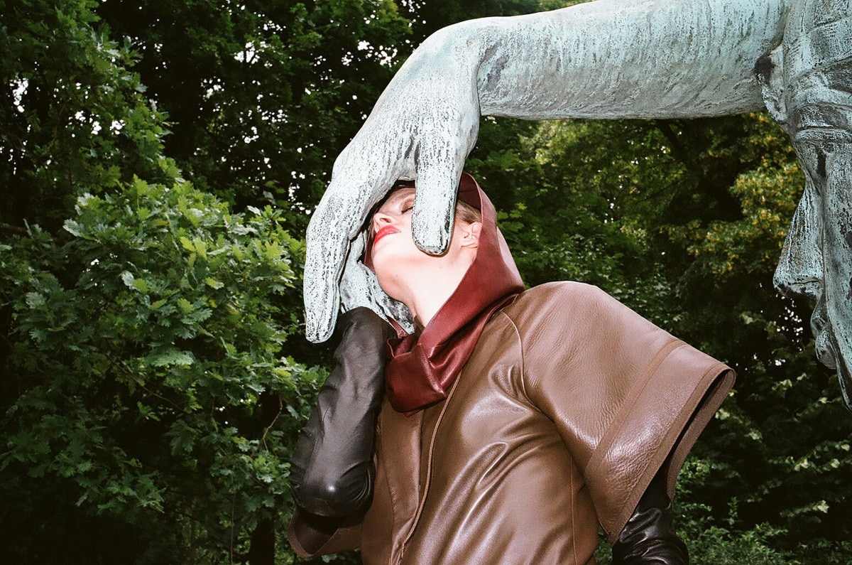 The tenderness of bronze, Berlin, 2012