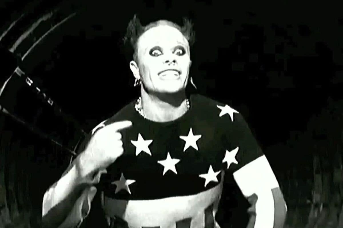 Keith Flint - Firestarter video