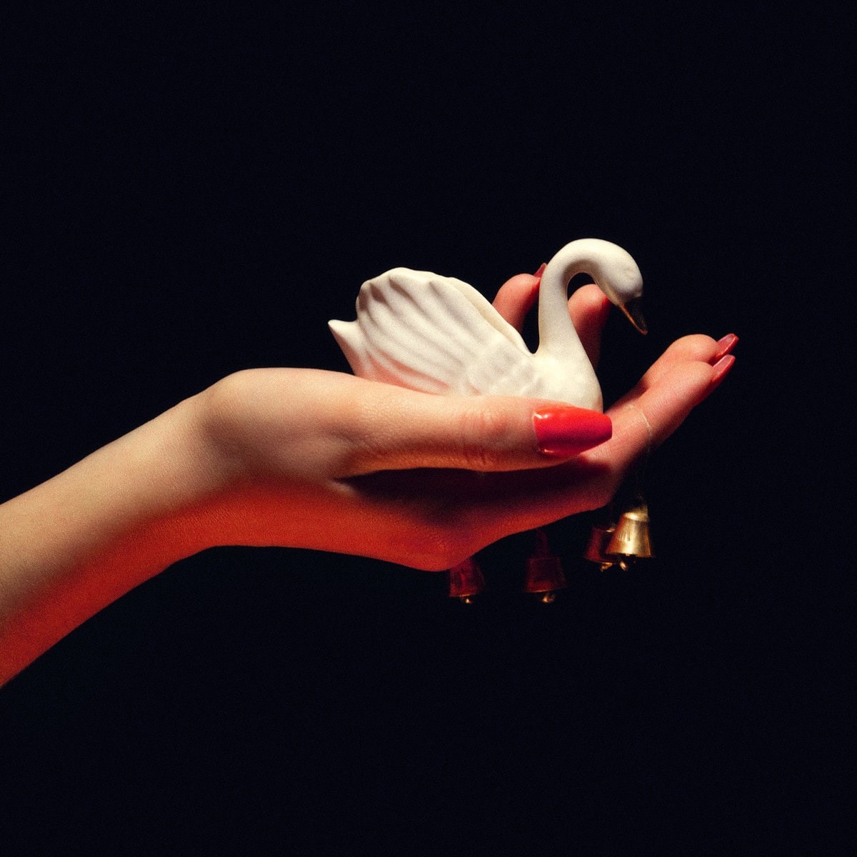 Pale Spring, Cygnus EP artwork