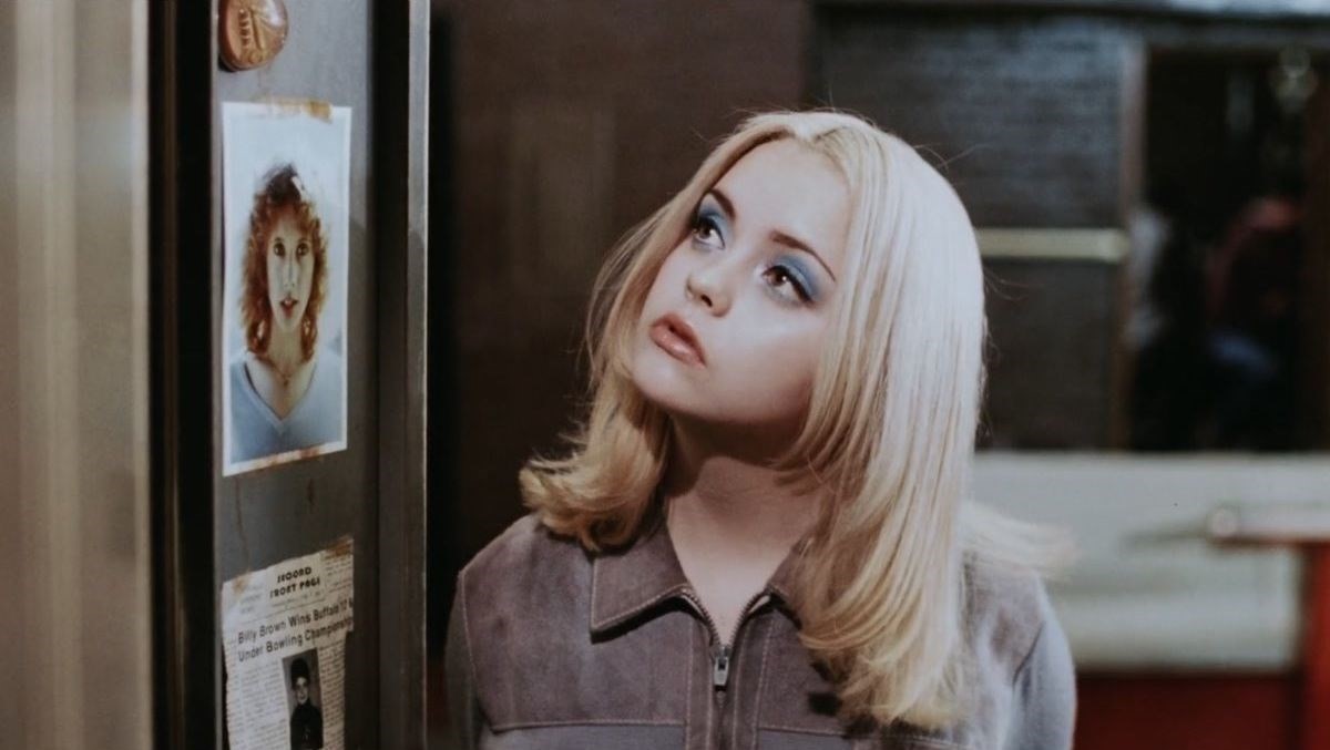 buffalo 66 blue eyeshadow christina ricci