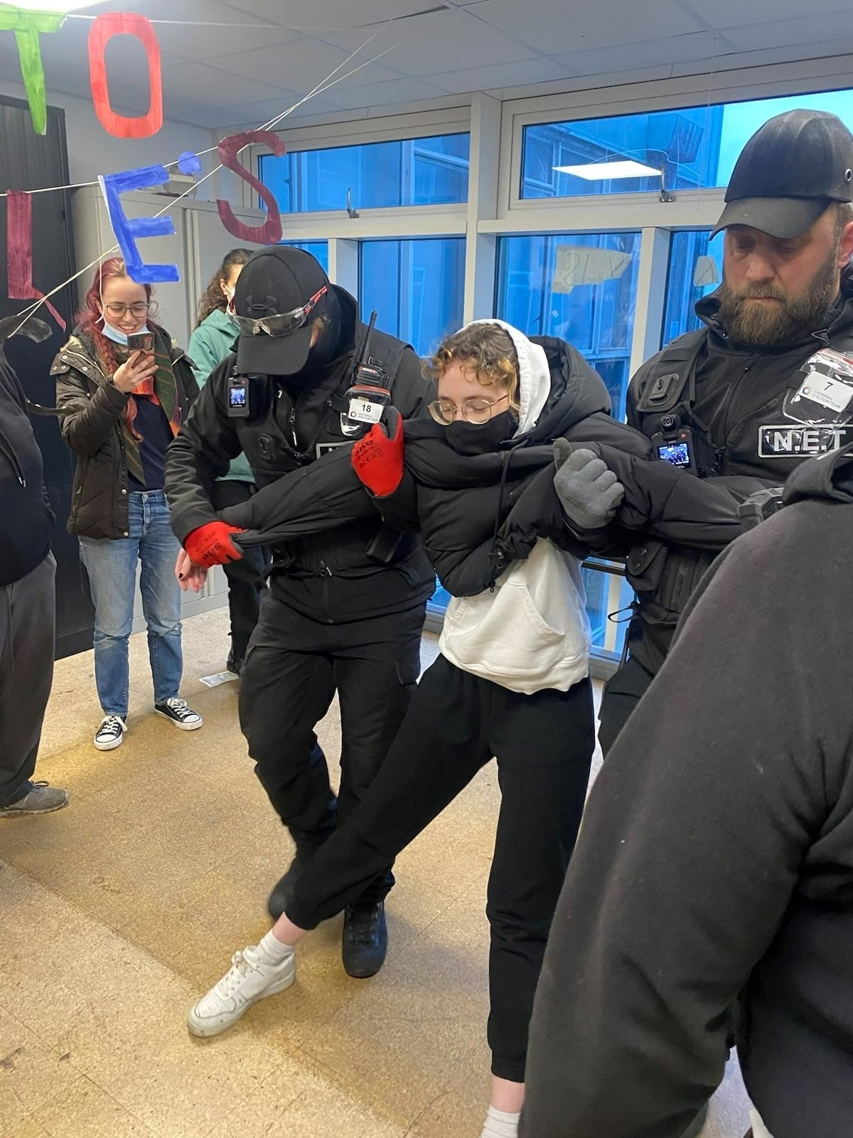 signal-2023-03-22-072718_002