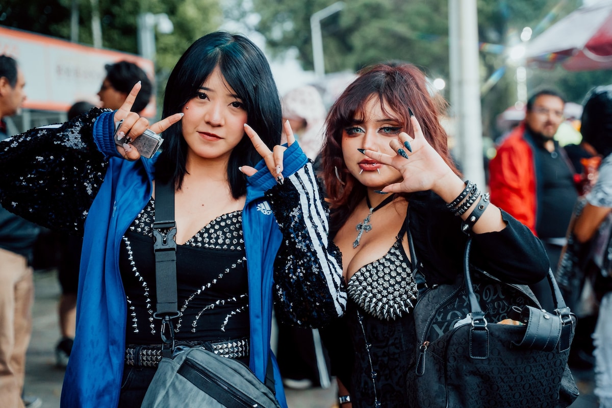 ‘Korn is the cement of my being’: Portraits of nu metal fans in Mexico City