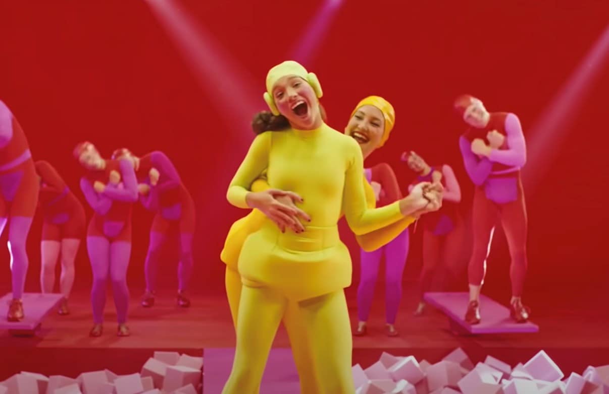 Sia again defends casting Maddie Ziegler in an autistic role