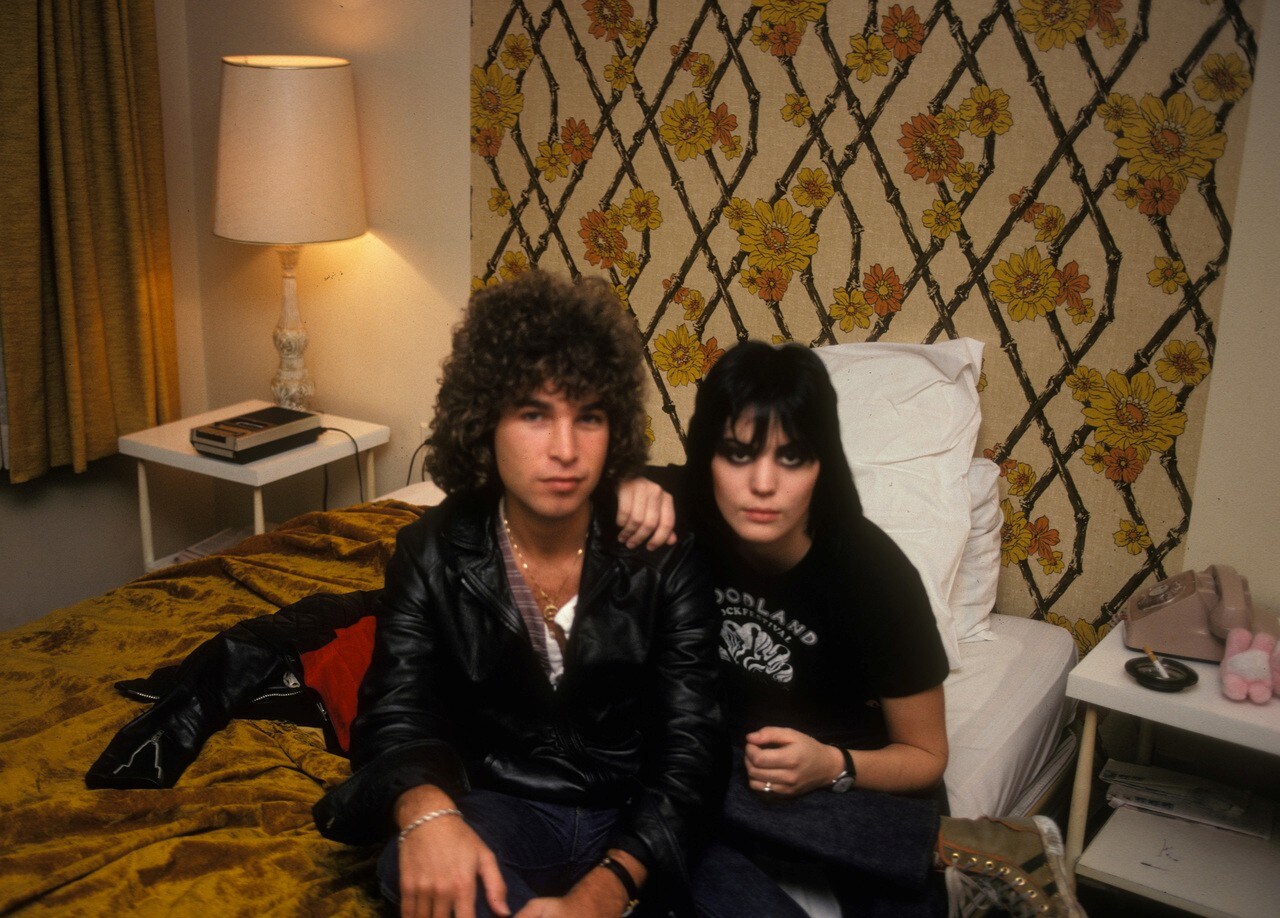 BNzYDOW7Ypo8pojwLCq4hNMQo1_1280