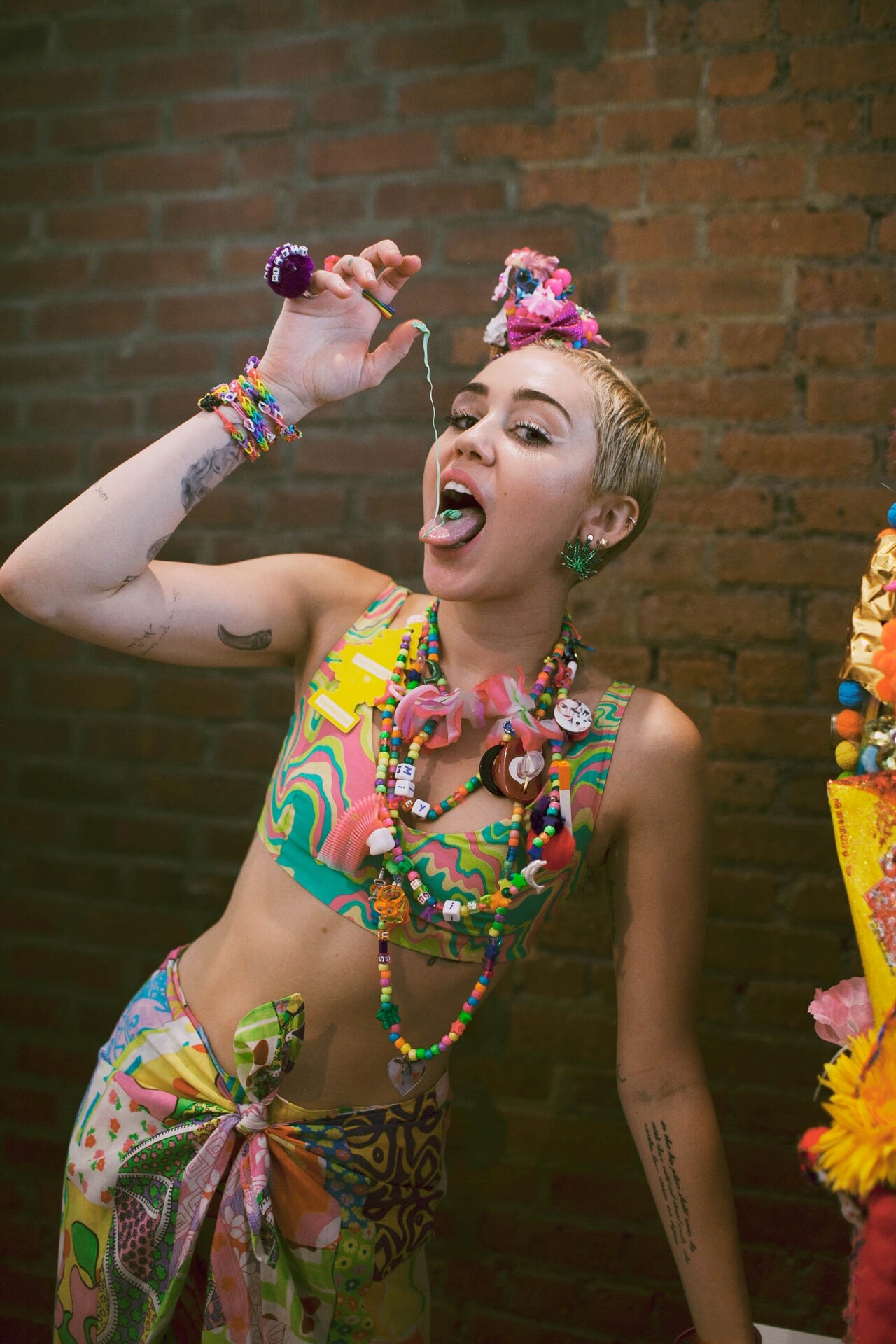 Jeremy Scott SS15, Dazed backstage