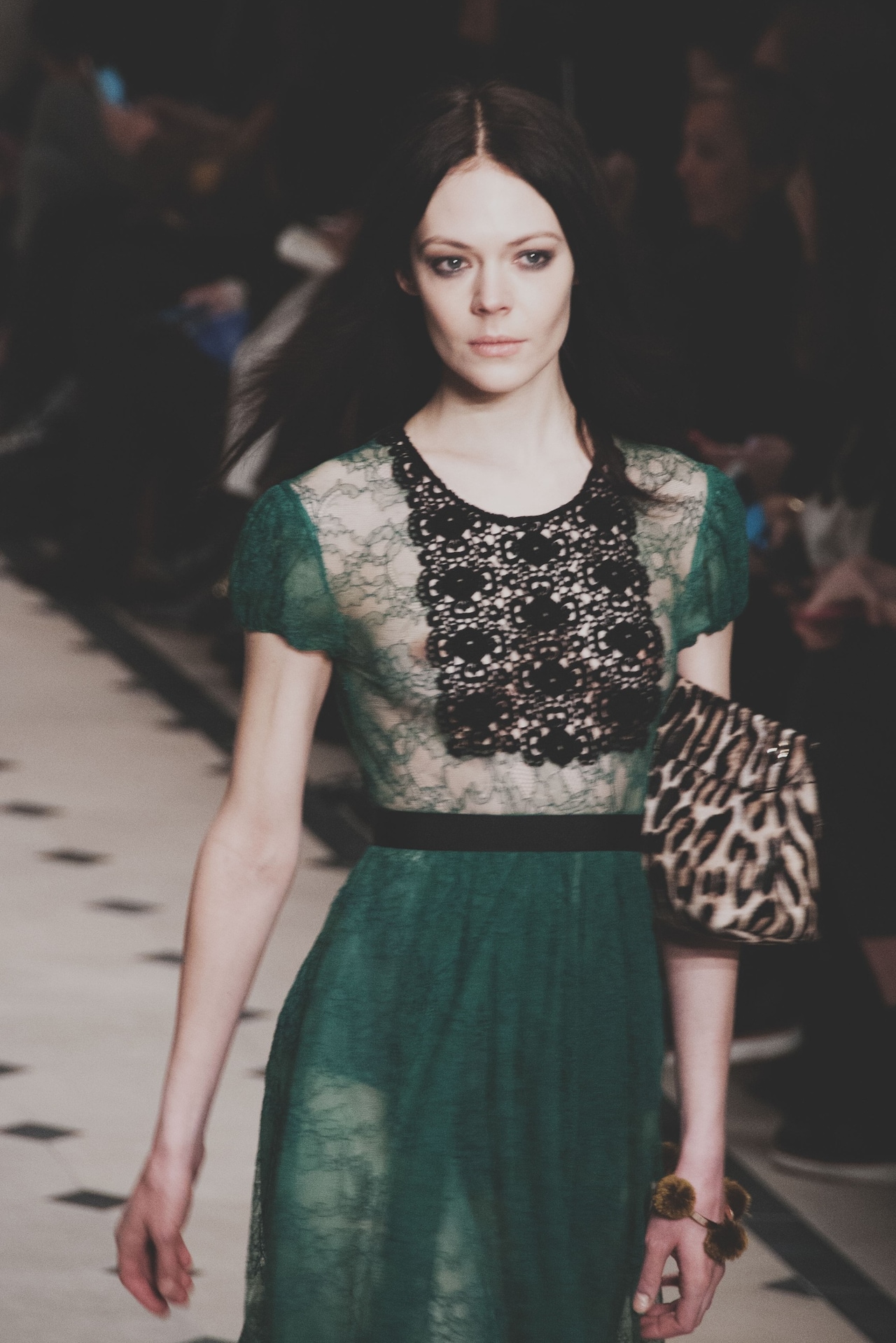 Burberry Prorsum AW15 Womenswear runway Dazed 70s dress