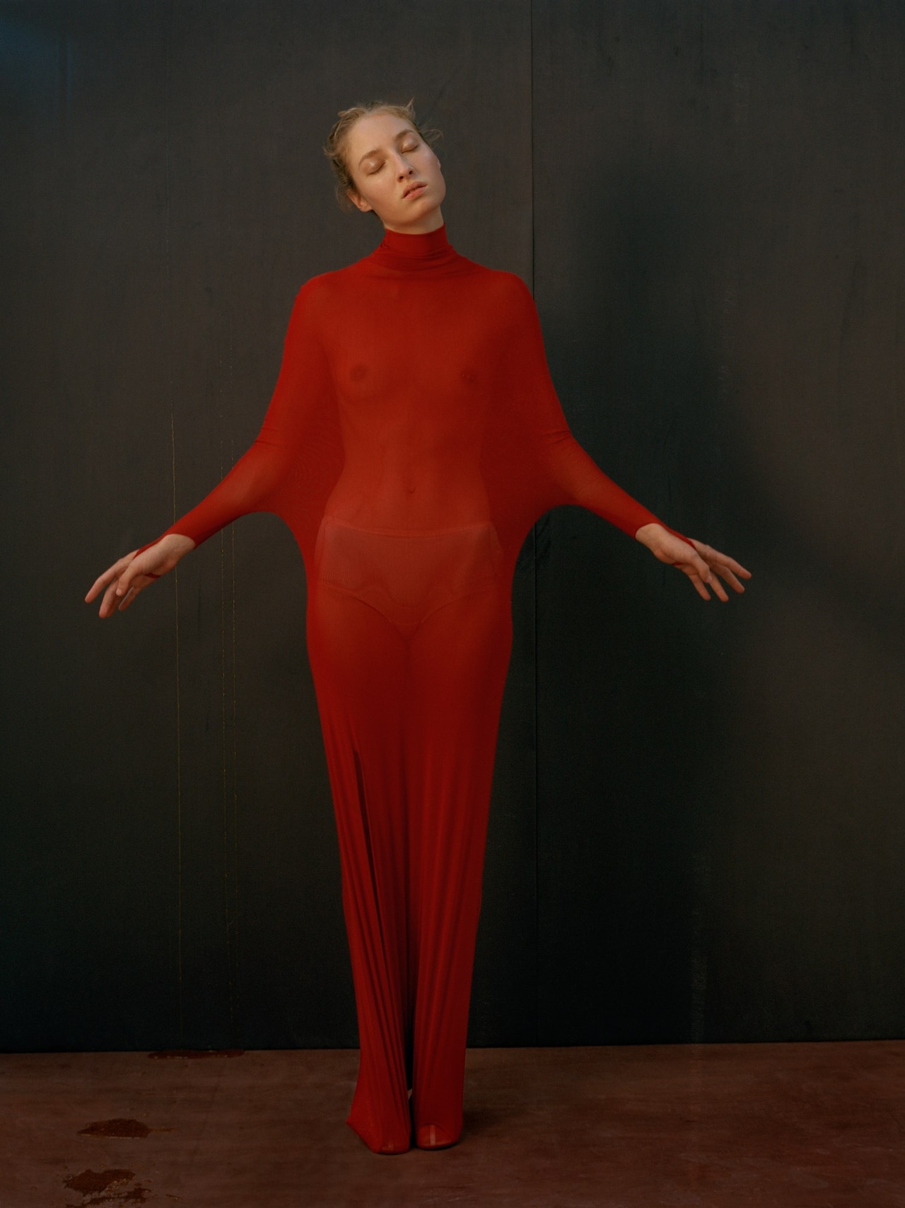  Fengyi Tan graduate designer