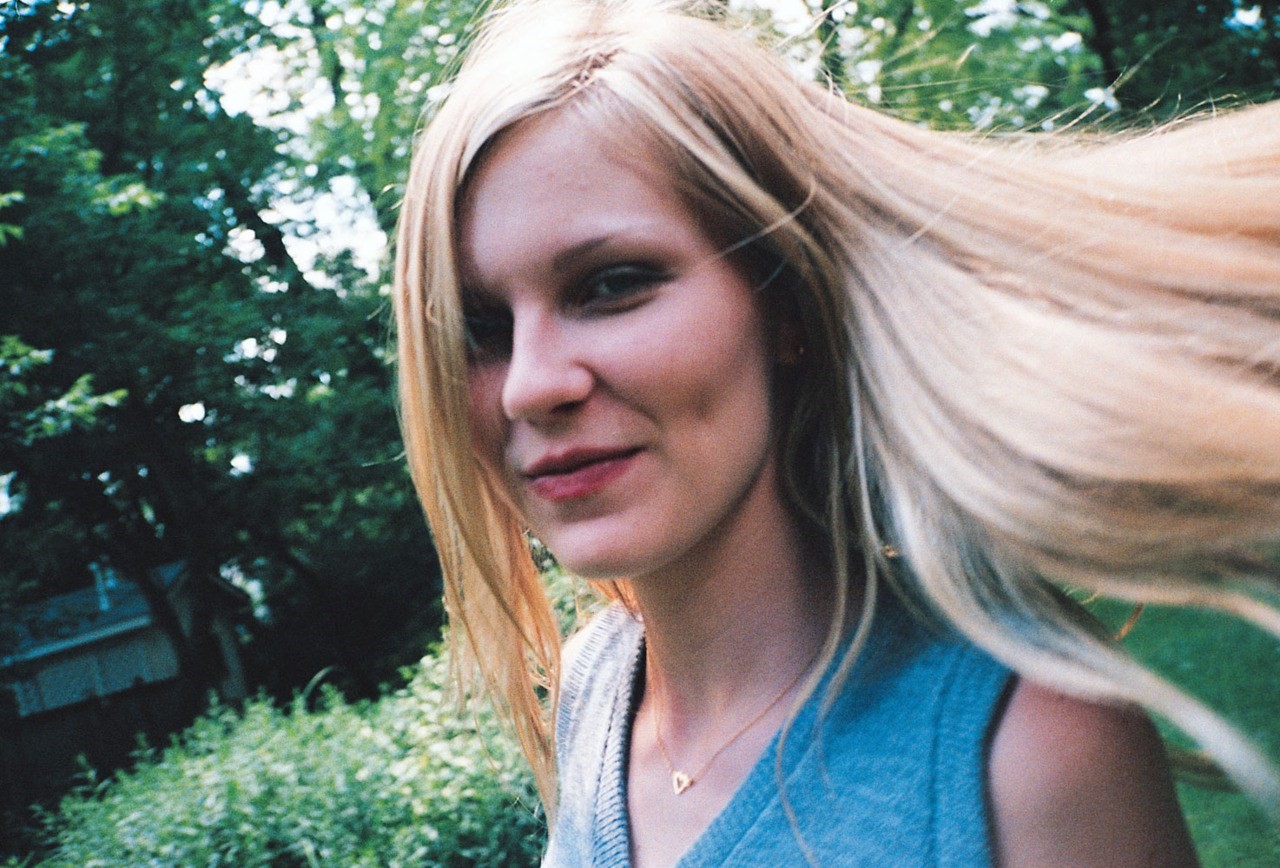Kirsten Dunst to direct Sylvia Plath's The Bell Jar