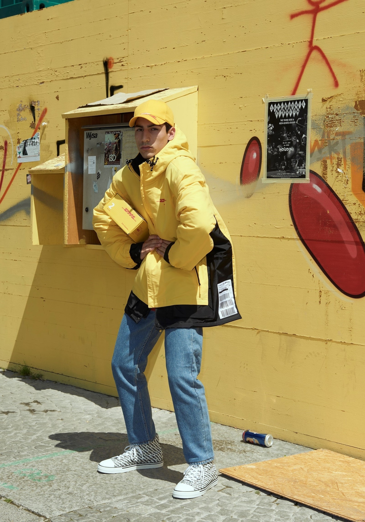 vetements ss18 menswear demna gvasalia Paris couture