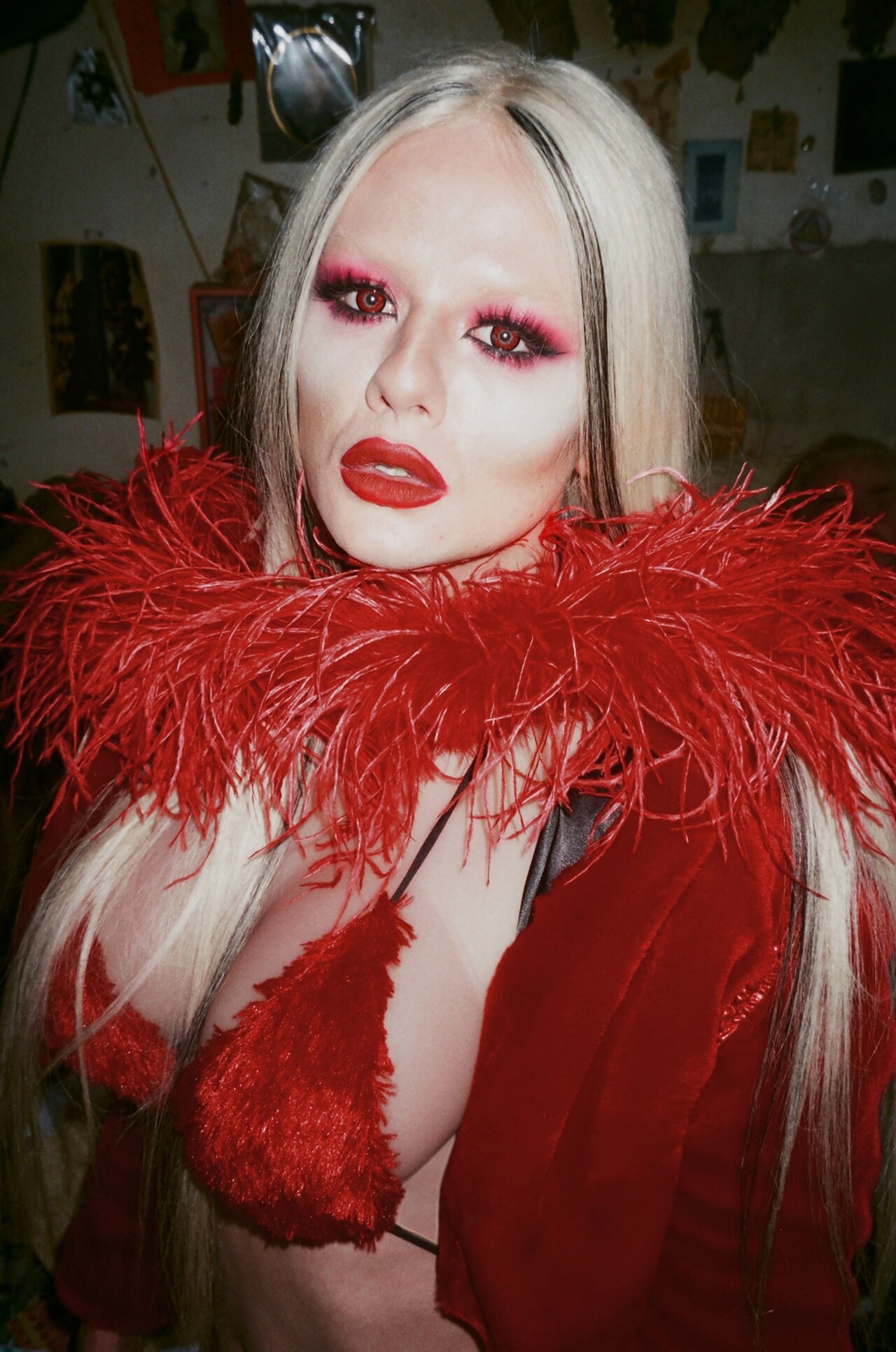 GUT Magazine, Issue 4