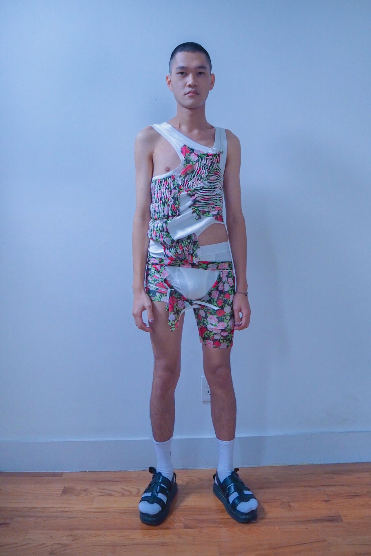 Chi Yu Han: Exploring An In Between Moment 2