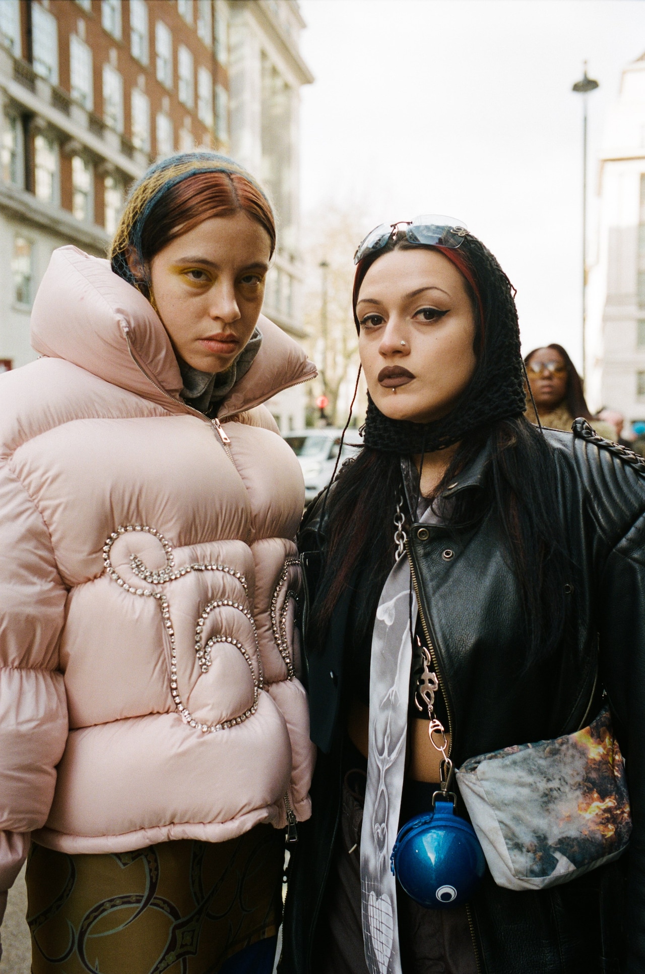 LFW AW22 street style