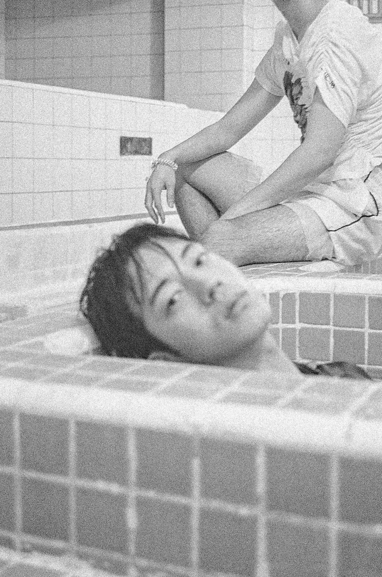 Kanmin Kim, Private Affairs in a Public Bathhouse