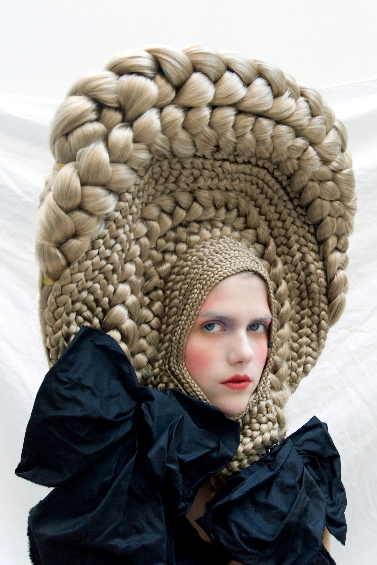 Des Cheveux et des Poils exhibition at the Musée des Arts Dé