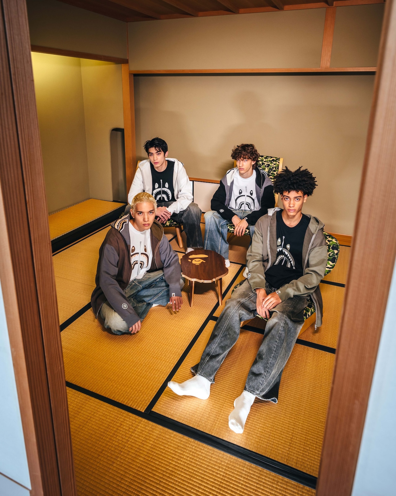 SHARK_CAMPAIGN_LOOKBOOK_CORE_PACK_OCT_19_3