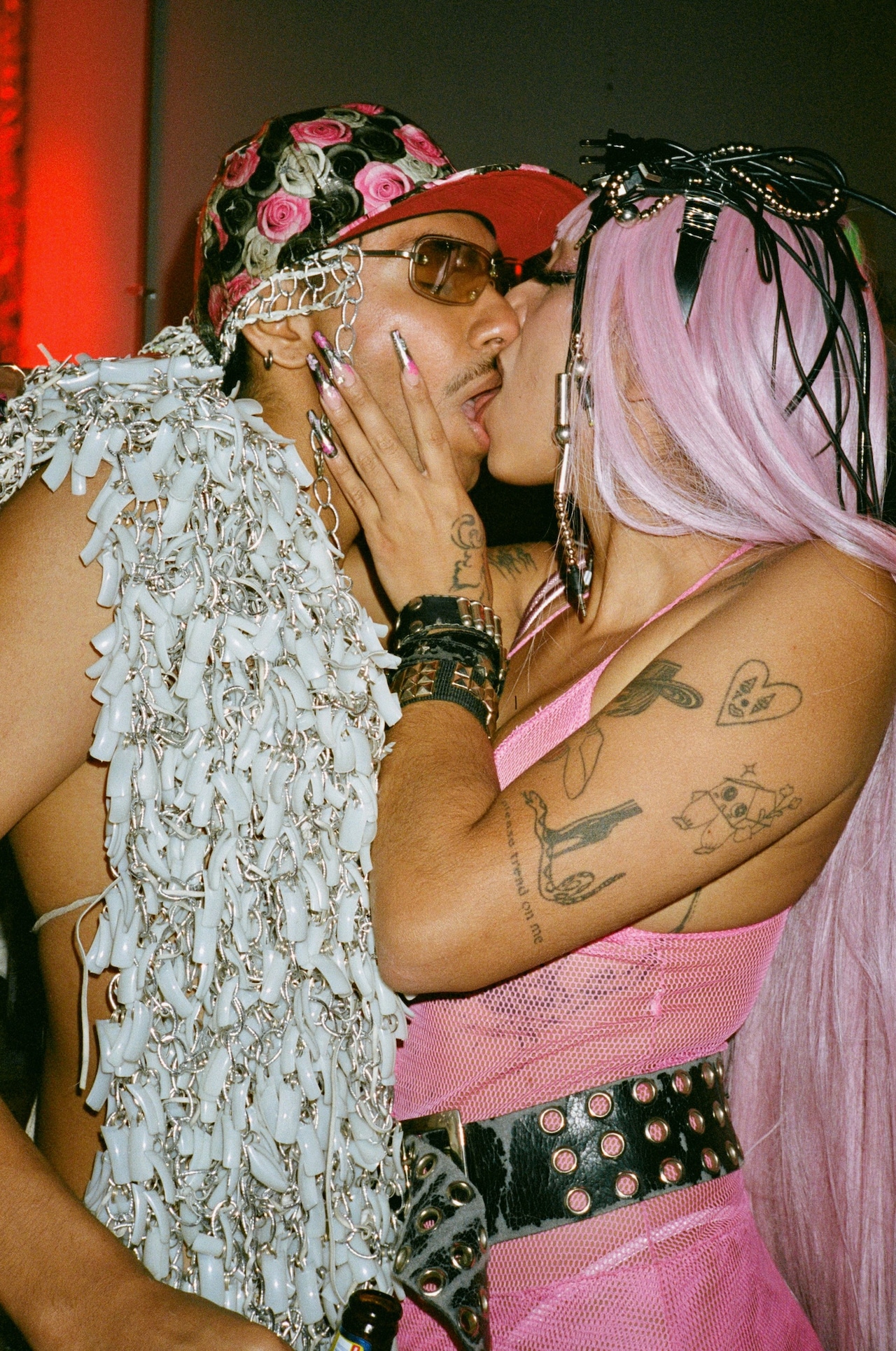 Grilleo X Club Stamina: World Wide Baddies Online