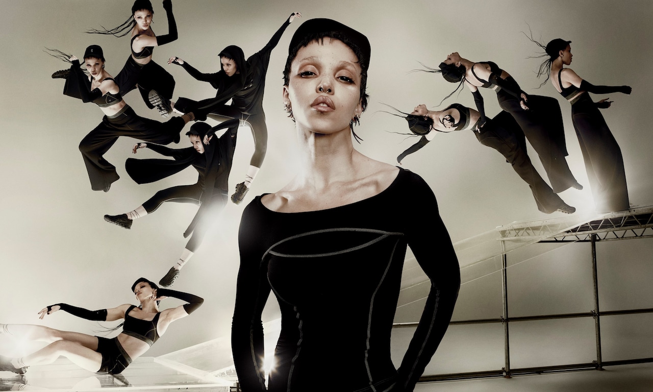 On by FKA twigs, photograph 2