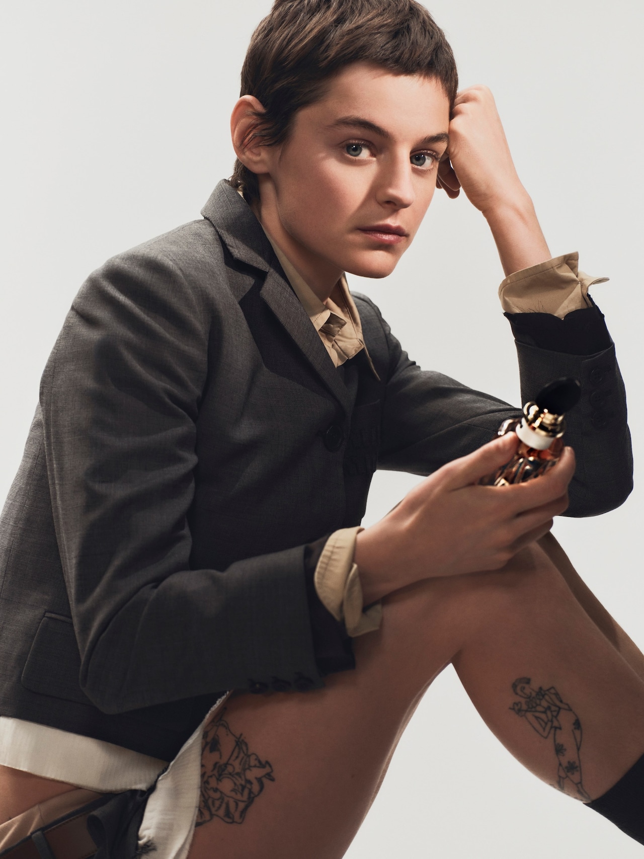 miumiu_fraw_miutine_2025_PR_visual_10_RVB