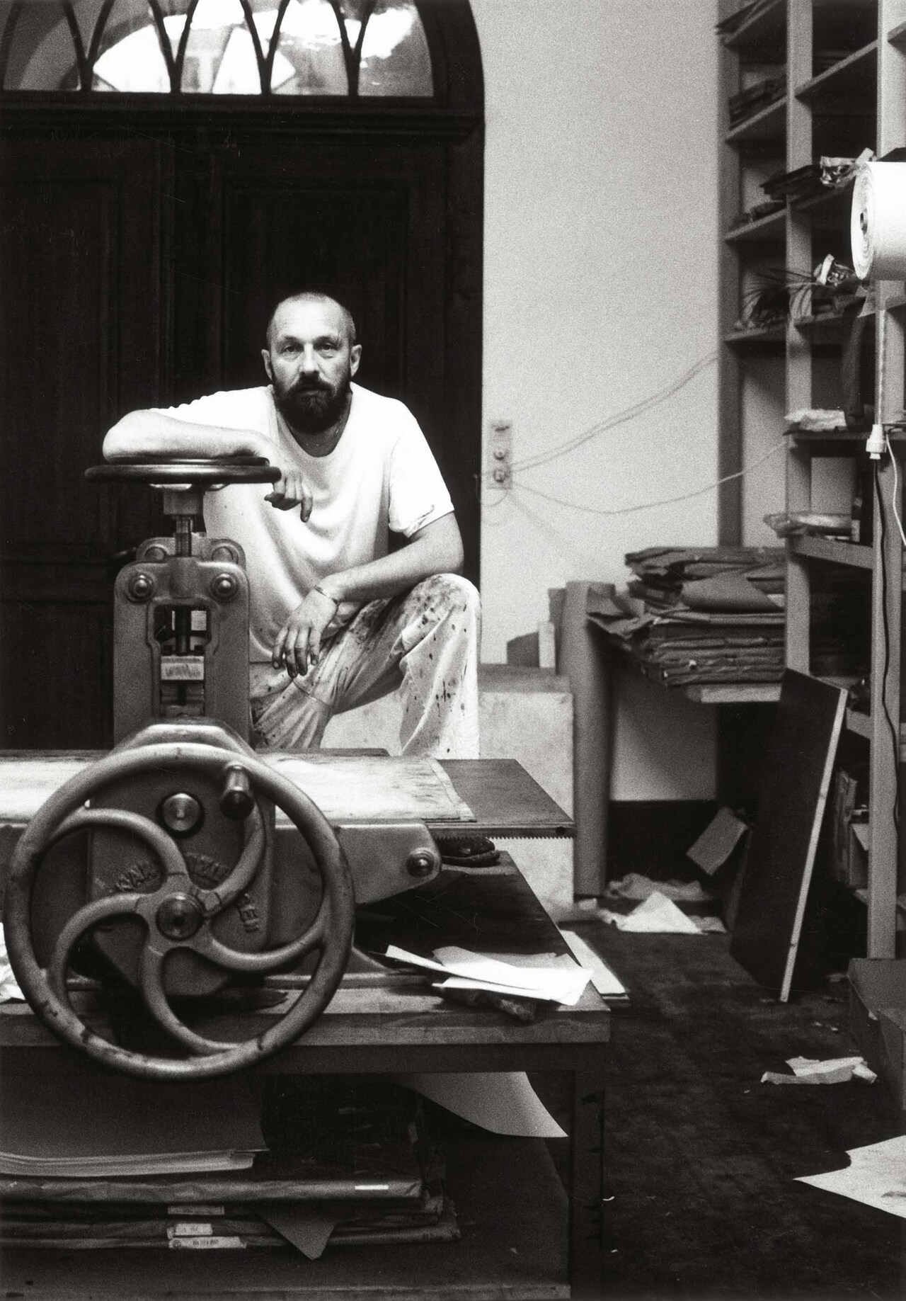 Georg Baselitz in Atelier Derneburg, 1991