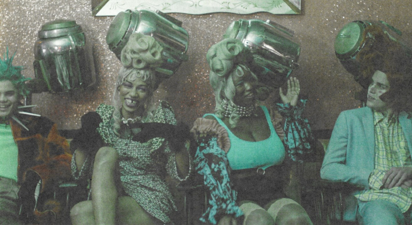 Beauty Bar Blow 