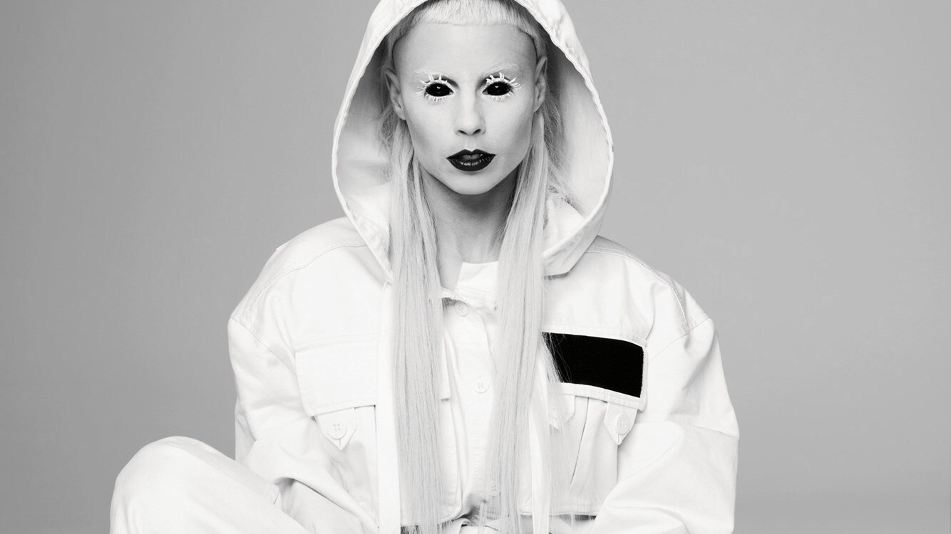 Yolandi porn