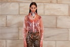 LOOK 1 - YASMIN