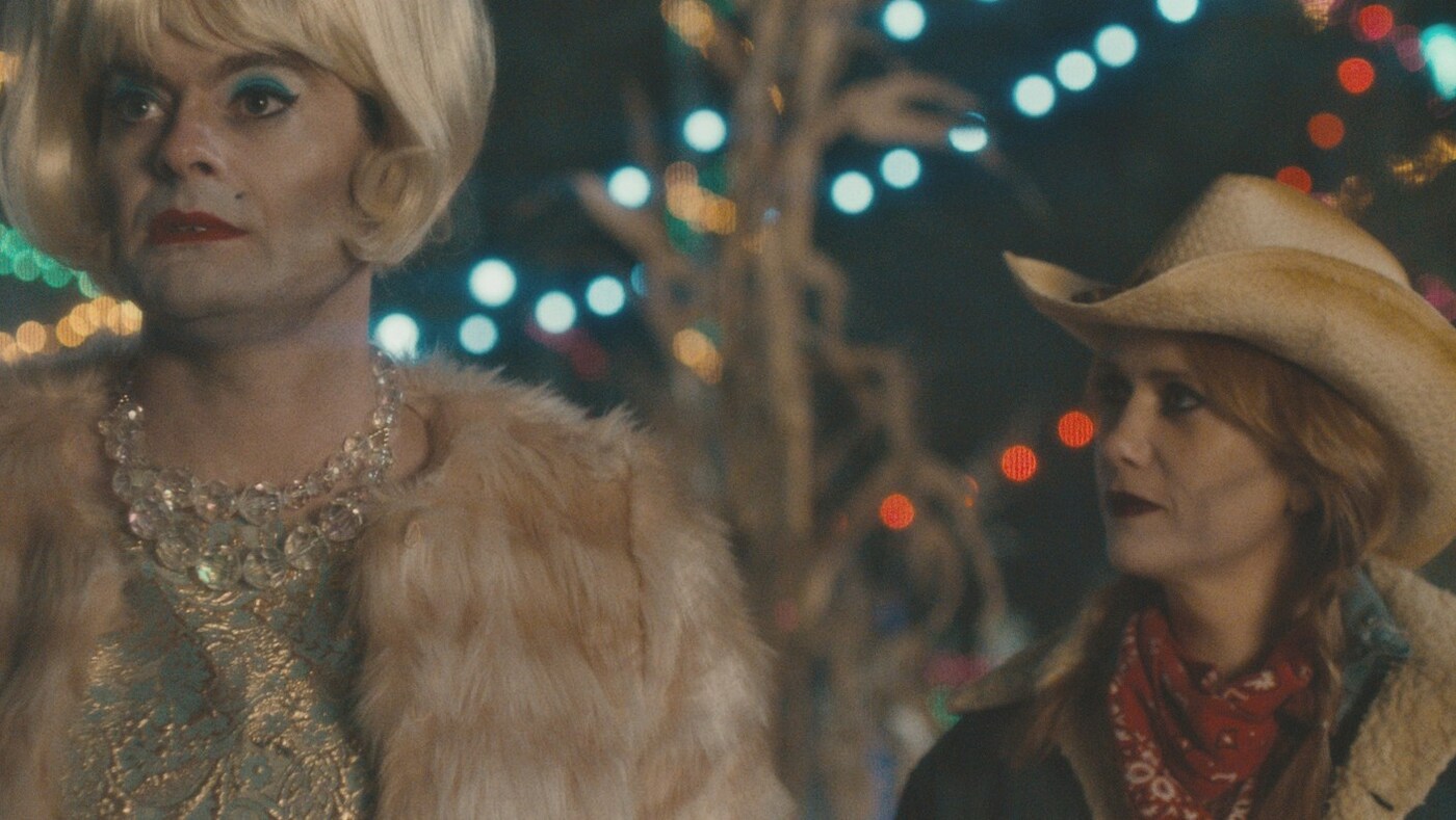 Kristen Wiig and Bill Hader in "The Skeleton Twins"